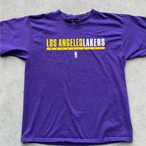 VTG Nike Los Angeles Lakers T-Shirt Men L Center Check Embroidery Swoosh Purple